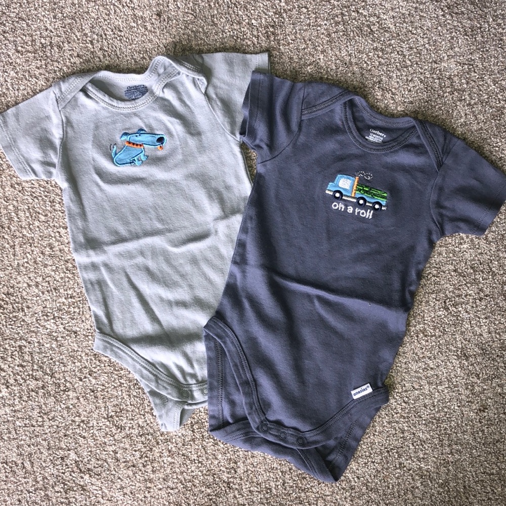 Baby Essentials - Picture 6 of 6